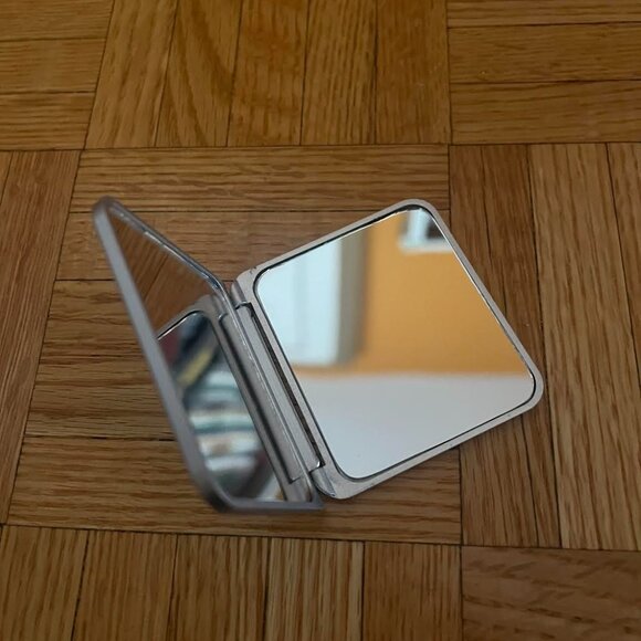 CEO Energy Compact Mirror - Picture 2 of 2